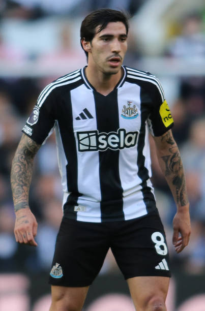 他将面对新 他将面对新