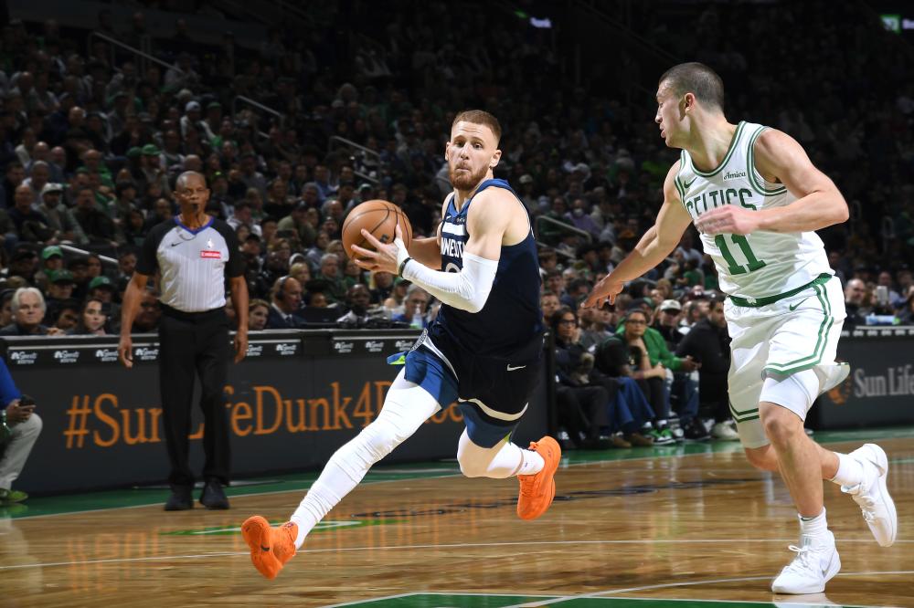 面对高压逼 面对高压逼